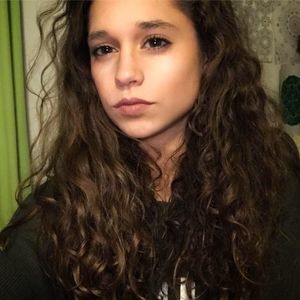 Meet your Posher, Jade